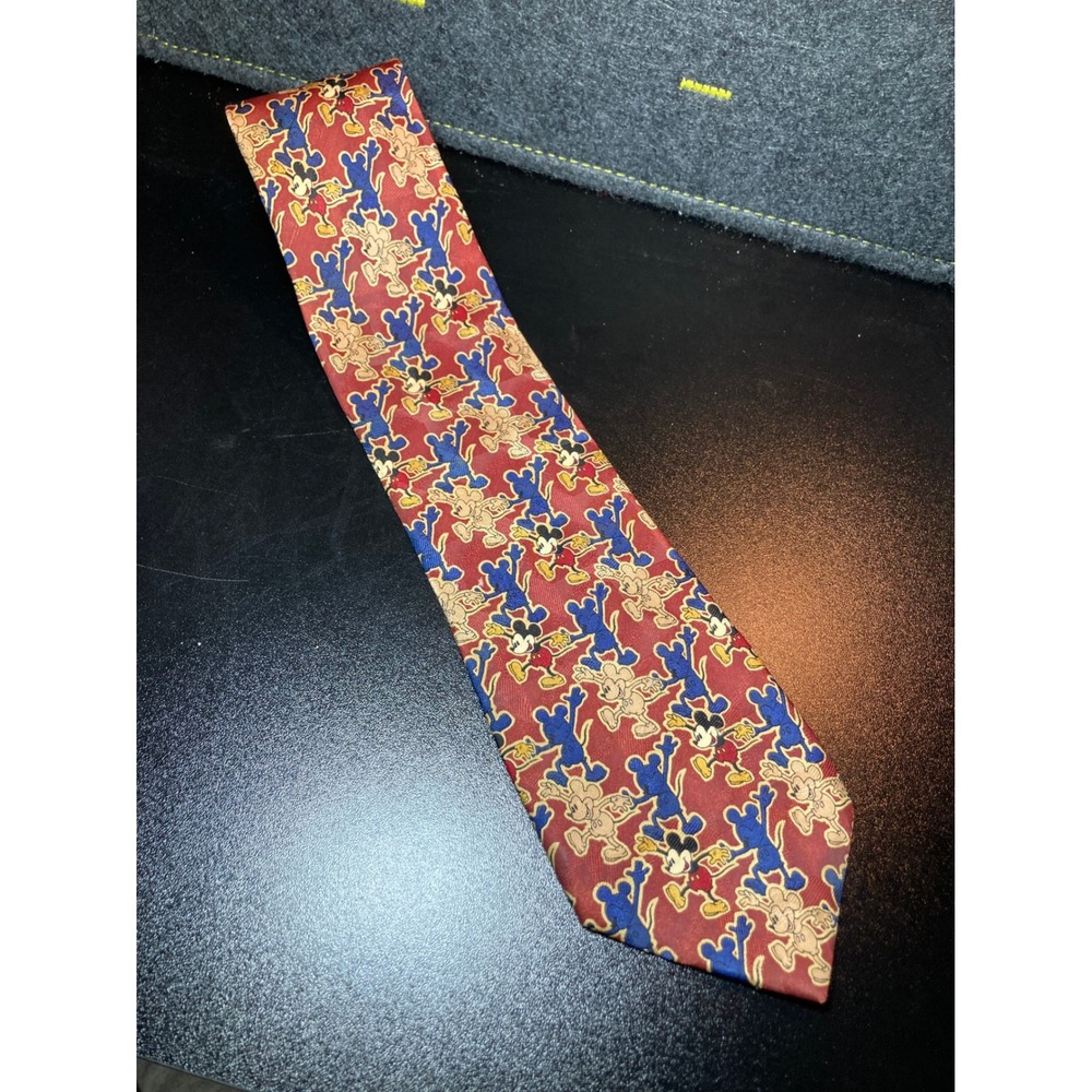 Mickey Unlimited Mens‎ Disney Mickey Mouse Silk Tie Dark Red Character Print 90s